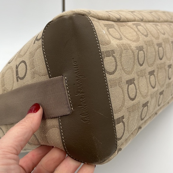 Authentic Salvatore Ferragamo Brown Canvas Shoulder Bag - Picture 11 of 17